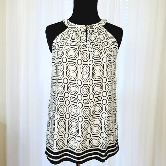 The  Limited Geometric Top - Picture 1 of 6